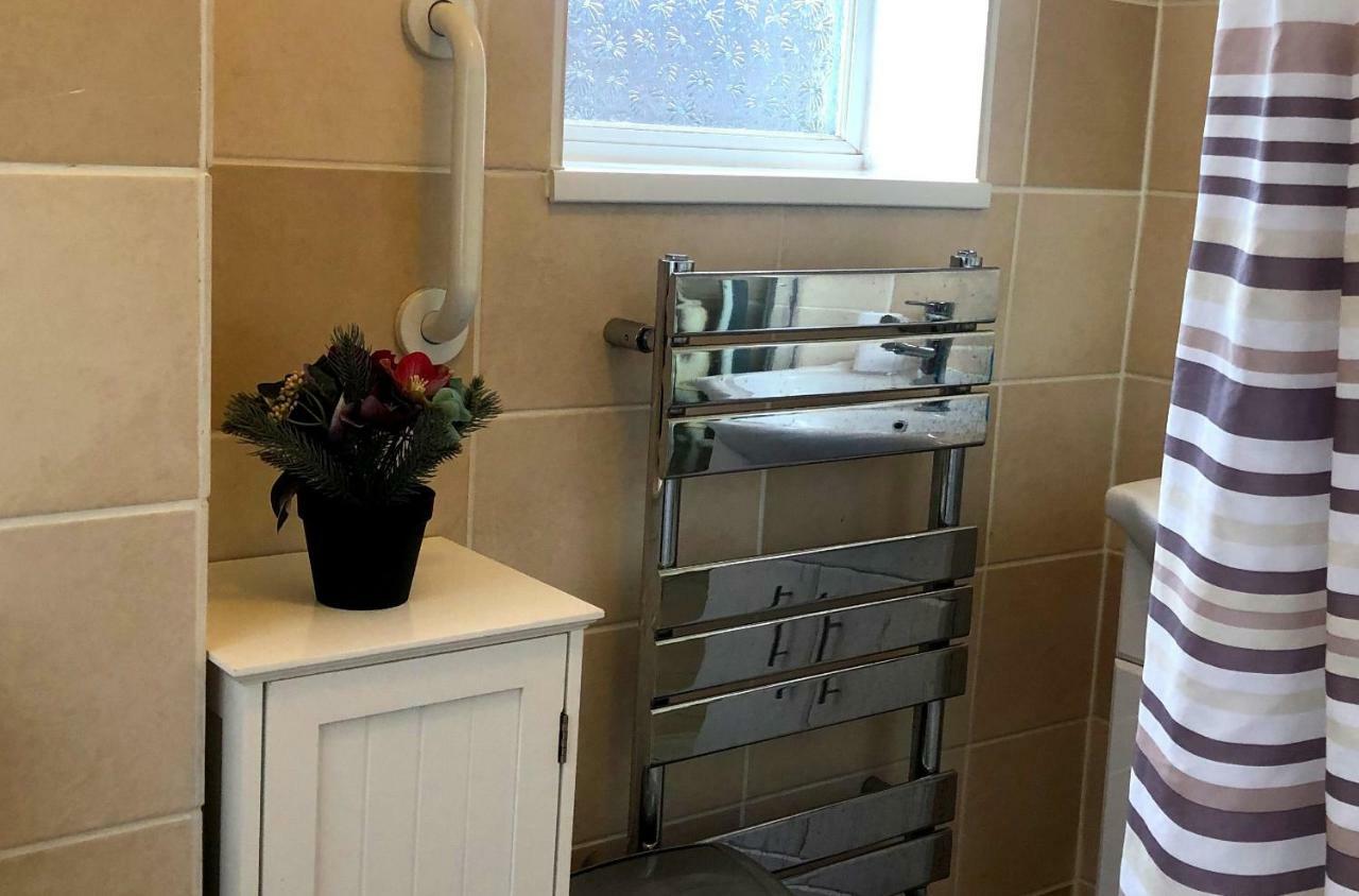 Guest house 33sm13 Dreams Unlimited Serviced Staines *